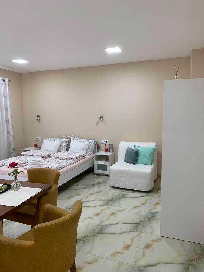 Appartement Lilly à Palić Extérieur photo